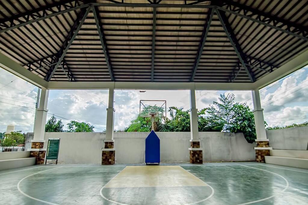 Affordable One Bedroom In One Oasis 1726 Apartment *